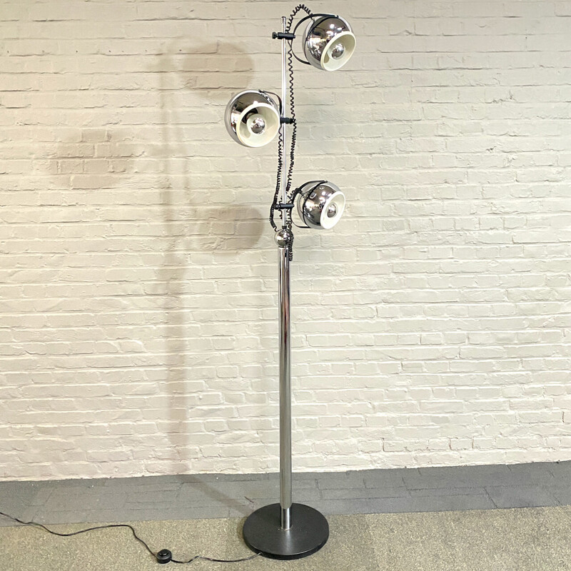 Vintage Space Age eyeball floor lamp in aluminum and chrome steel by Goffredo Reggiani, Italy 1969