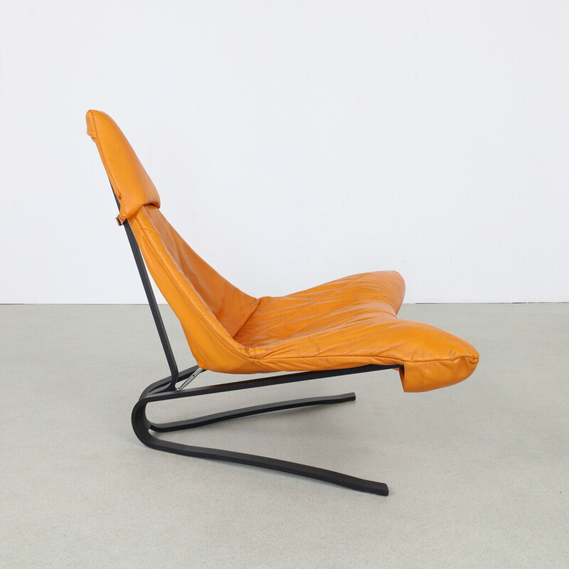 Vintage "Bird of Paradise" leather armchair by Pieter van Velzen for Leolux