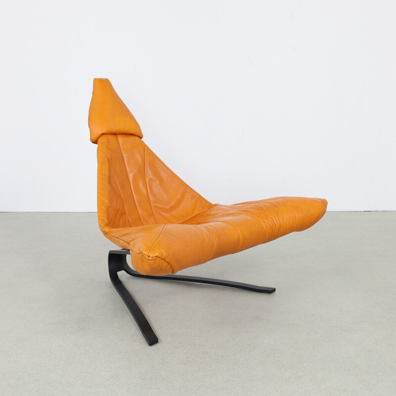 Vintage "Bird of Paradise" leather armchair by Pieter van Velzen for Leolux