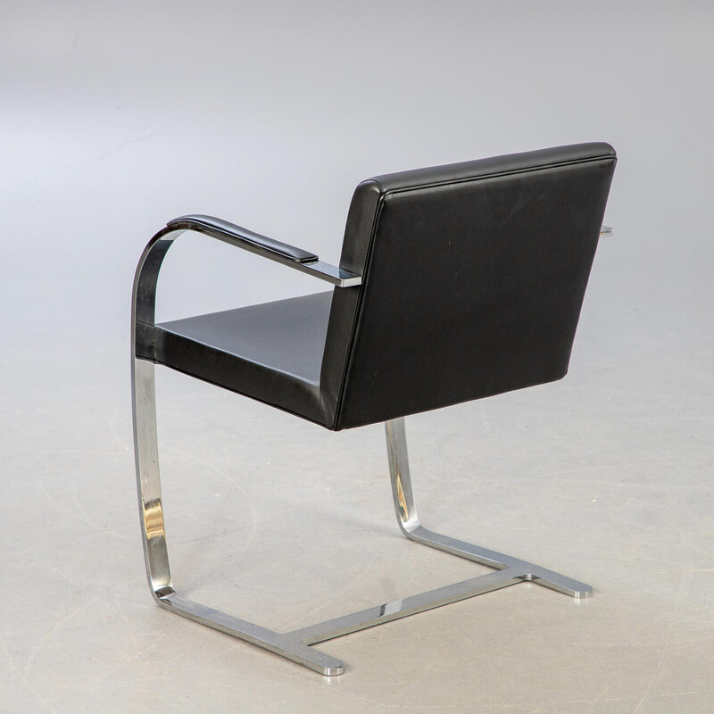 Vintage 'Brno' fauteuil in verchroomd stalen buizen en leer van Ludwig Mies van der Rohe voor Knoll International