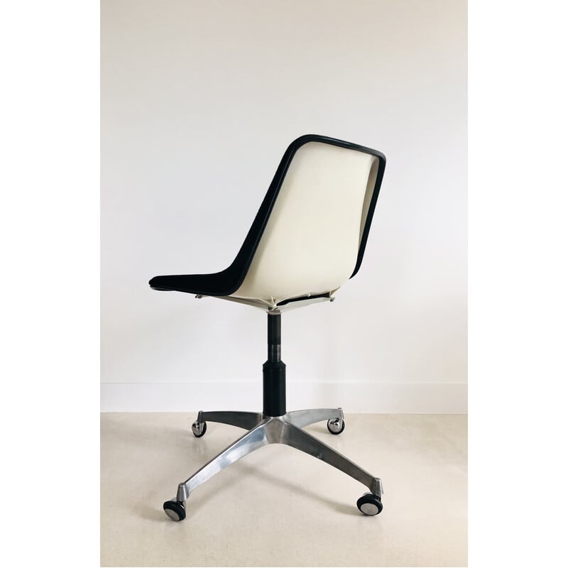 Vintage cast aluminum office chair by Robin and Lucienne Day for Castelli, Italy 1970