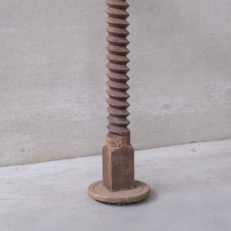Pedestal de carvalho torneado vintage, França 1950