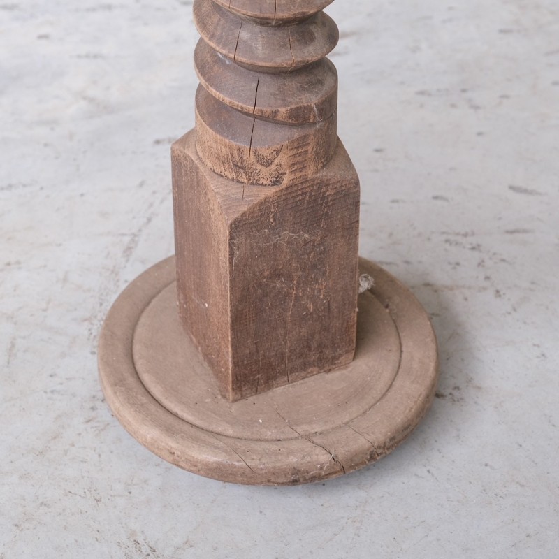Pedestal de carvalho torneado vintage, França 1950