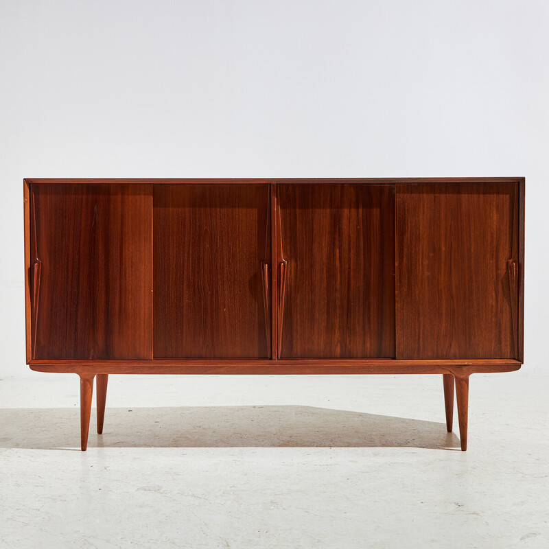 Vintage model 19 teak sideboard by Gunni Omann for Omann Jun Møbelfabrik, 1960