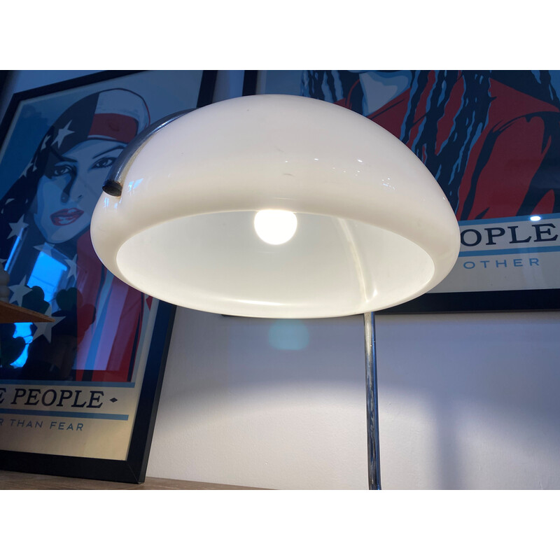 Vintage Shell lamp by Luigi Massoni and Luciano Bottura for Harvey Guzzini, 1960