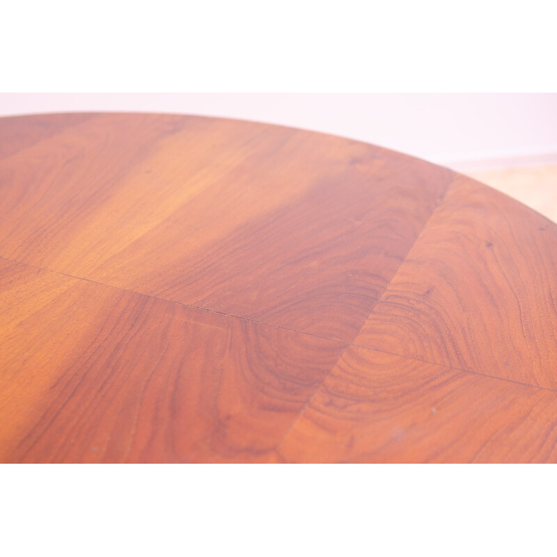 Vintage Art Deco round coffee table in walnut, Czechoslovakia 1930