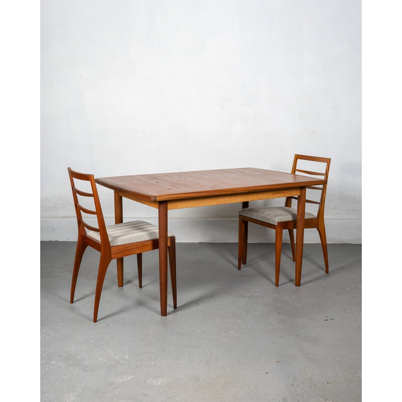 Vintage extendable teak dining table for Meredew UK