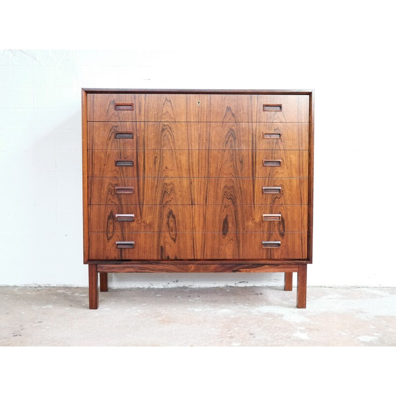 Large Danish chest of drawers in rosewood - 1960s
