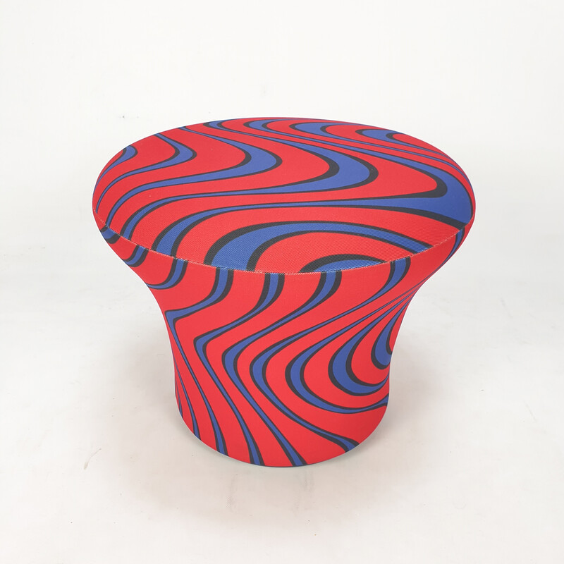 Vintage Champignon pouf in blue and red Momentum fabric by Pierre Paulin for Artifort, 1960