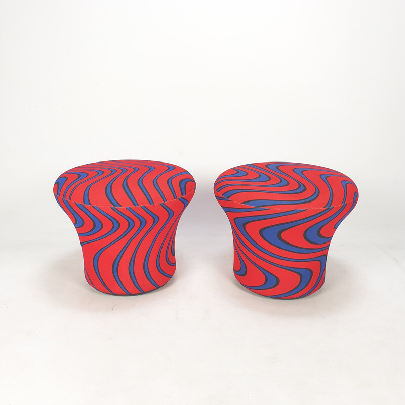 Vintage Champignon pouf in blue and red Momentum fabric by Pierre Paulin for Artifort, 1960