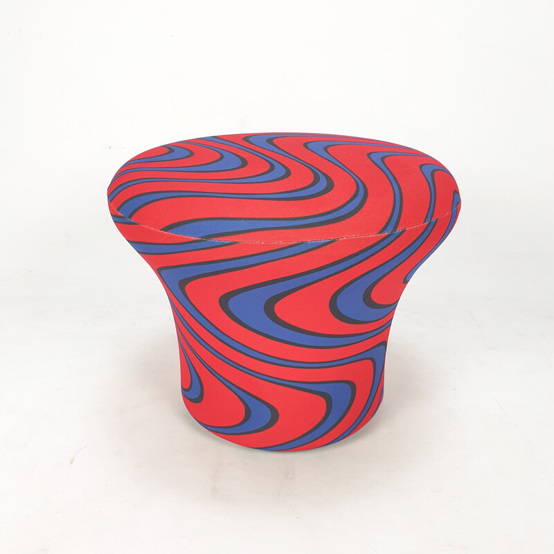 Vintage Champignon pouf in blue and red Momentum fabric by Pierre Paulin for Artifort, 1960