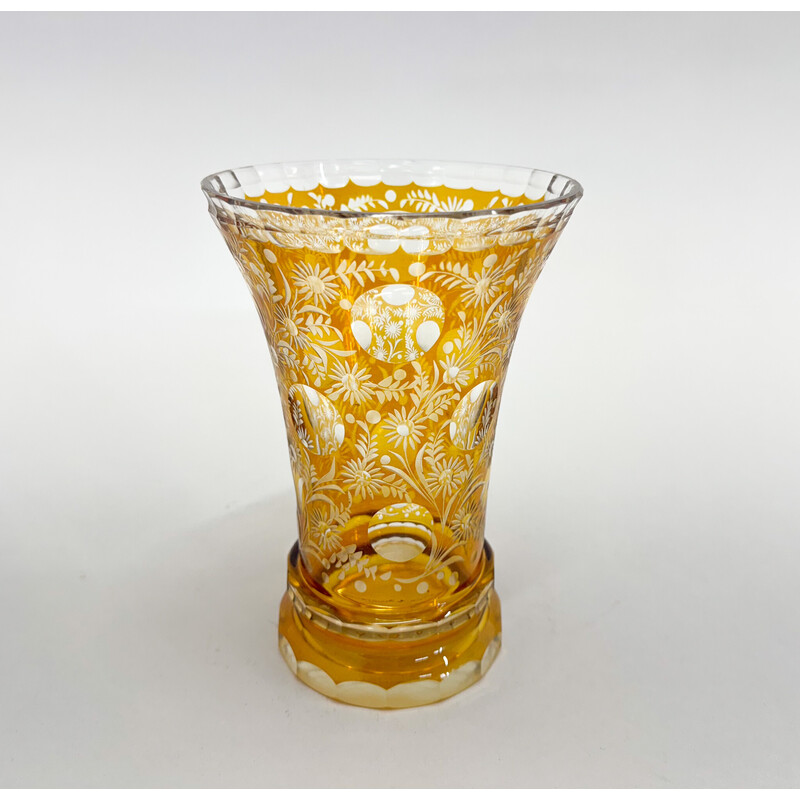 Jarrón vintage de cristal transparente con motivos florales, Checoslovaquia