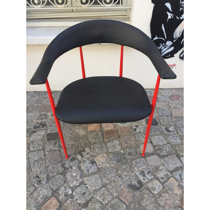 A set of 4 red easy chairs in plastics and metal by G. Vegni for Fasem - 1980s