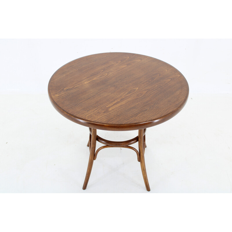 Vintage round dining table in bent beech for Ton, Czechoslovakia 1970