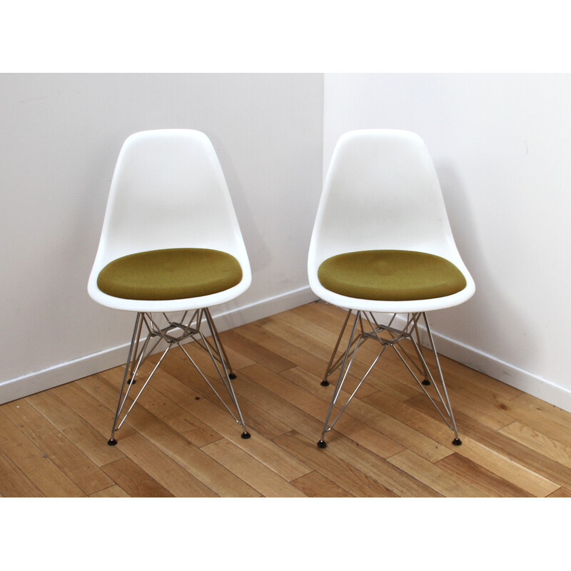 Vintage DSR chairs in chrome aluminum and plastic by Charles and Ray Eames for Vitra