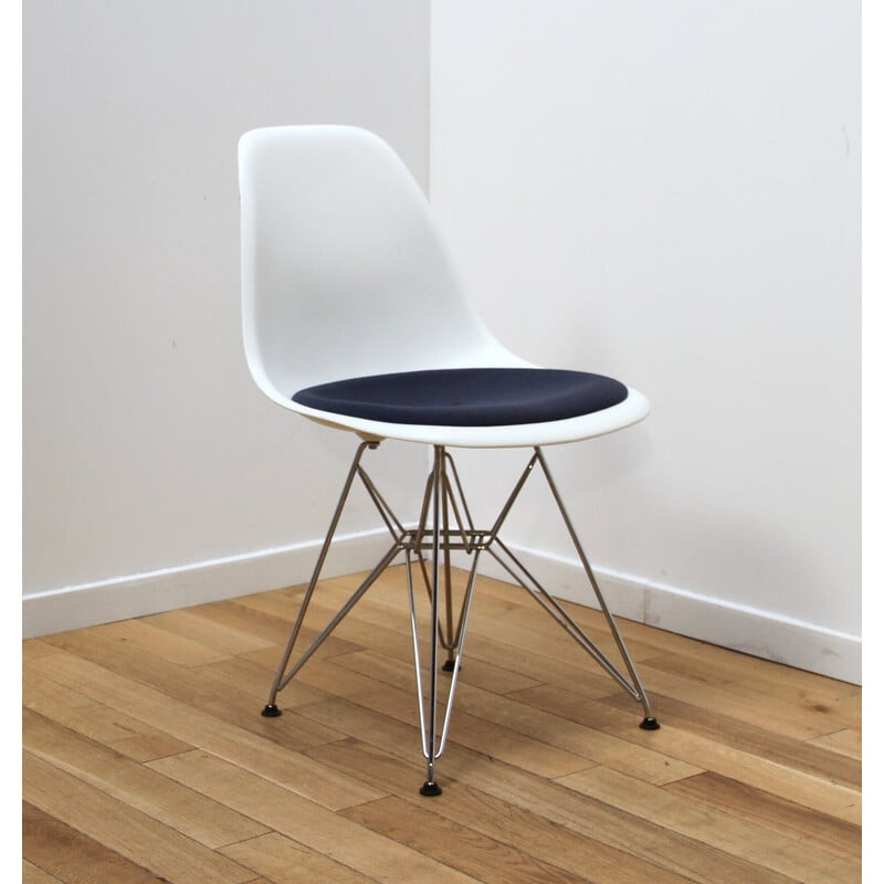 Cadeiras DSR vintage de Charles e Ray Eames para Vitra