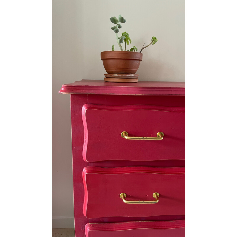 Vintage chest of drawers in solid wood, raspberry paint