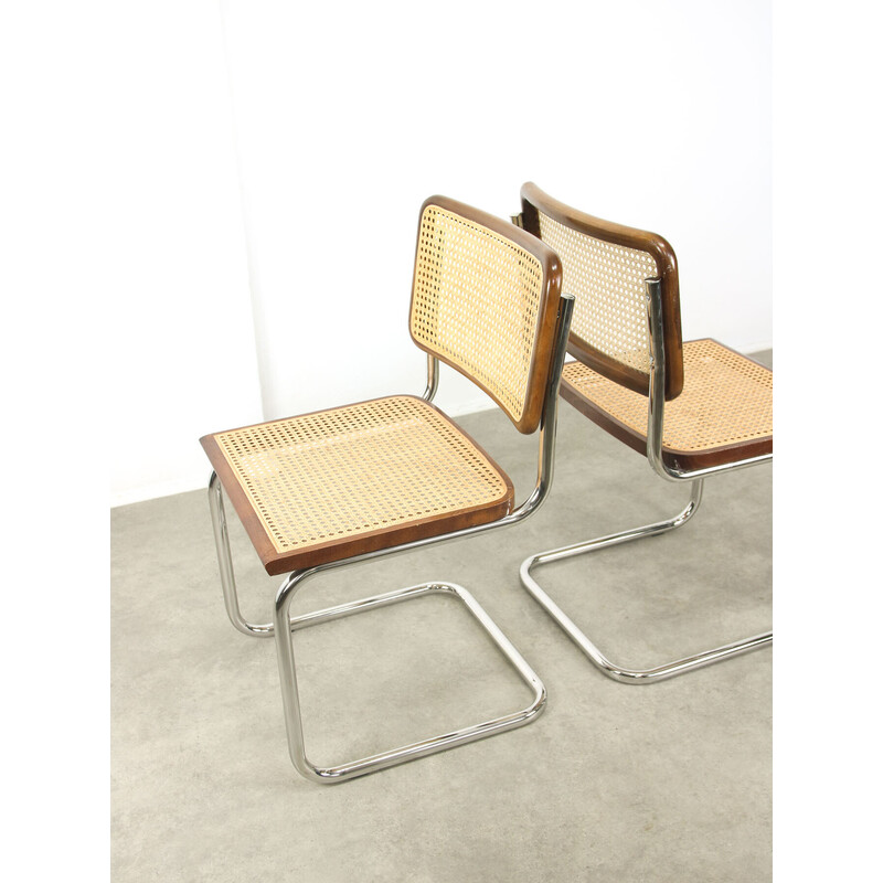 Paar braune Stühle Cesca B32 von Marcel Breuer