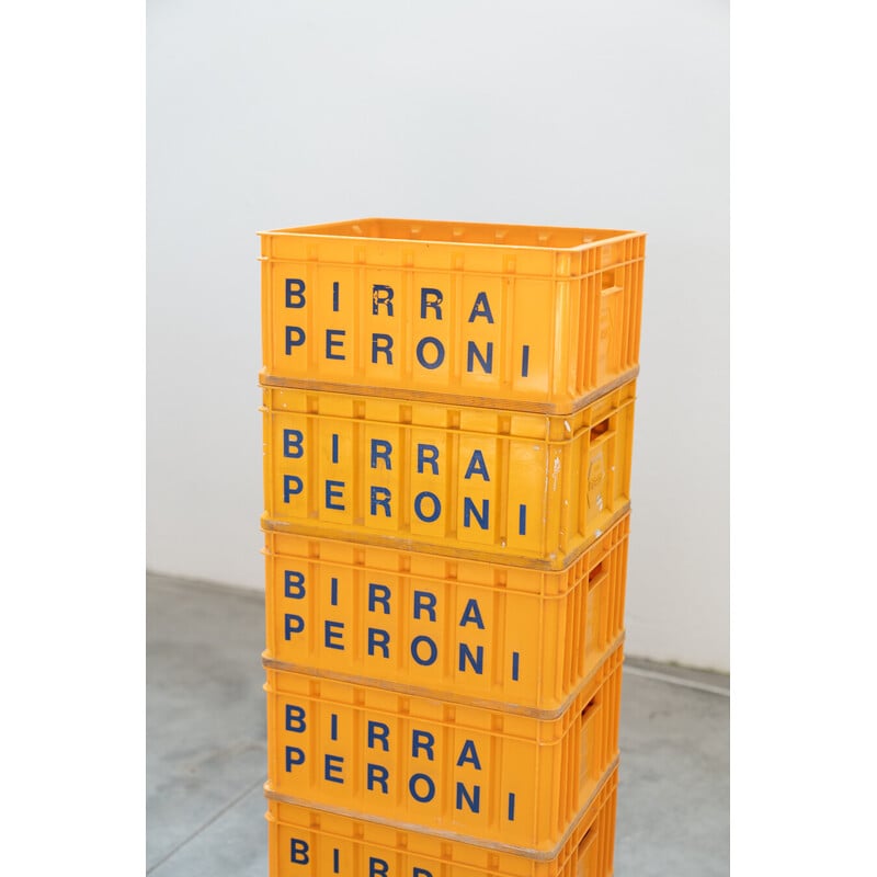 Lot of 8 vintage yellow plastic beer crates from Peroni, Italy 1980