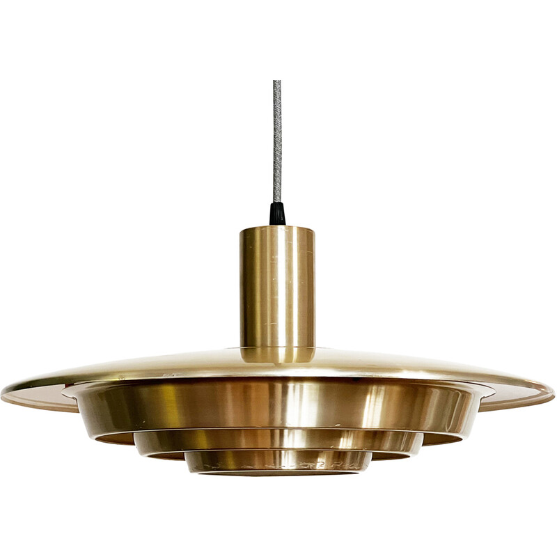 Vintage "Model 920" pendant lamp in brushed gold aluminum by Erik Jensen for Teknika Mekaniske. Denmark 1960