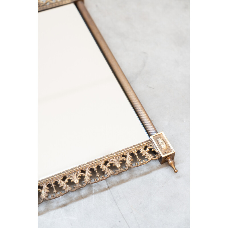 Vintage wall mirror in brass and glass with sculpted and perforated profiles, Italy 1950