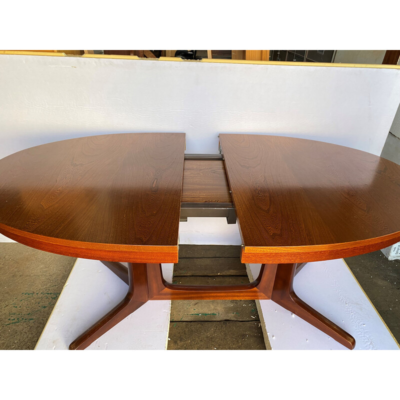 Table vintage ronde ovale extensible en placage de teck, 1960