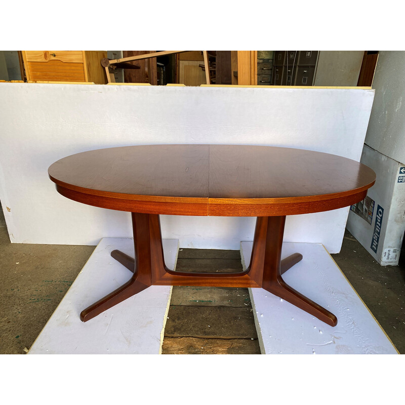 Table vintage ronde ovale extensible en placage de teck, 1960