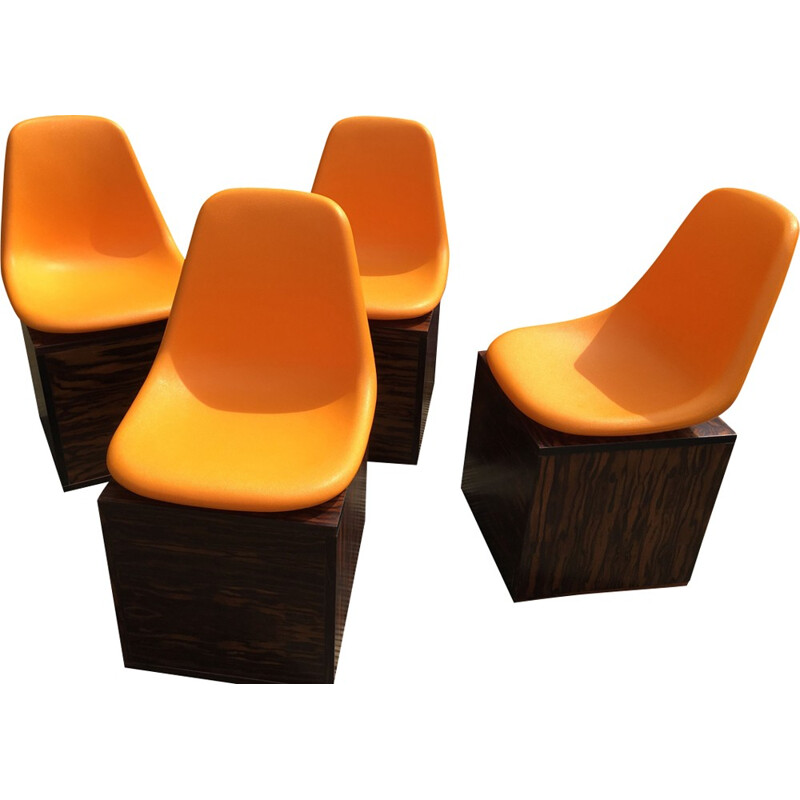 Ensemble de 4 chaises à repas en palissandre et plastique orange par O.F. Pollak - 1980