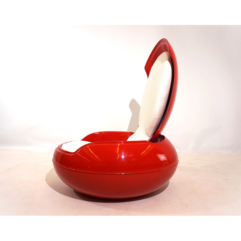 Vintage "Garden Egg" armchair in red plastic by Peter Ghyczy for Gottfried Reuter, 1960
