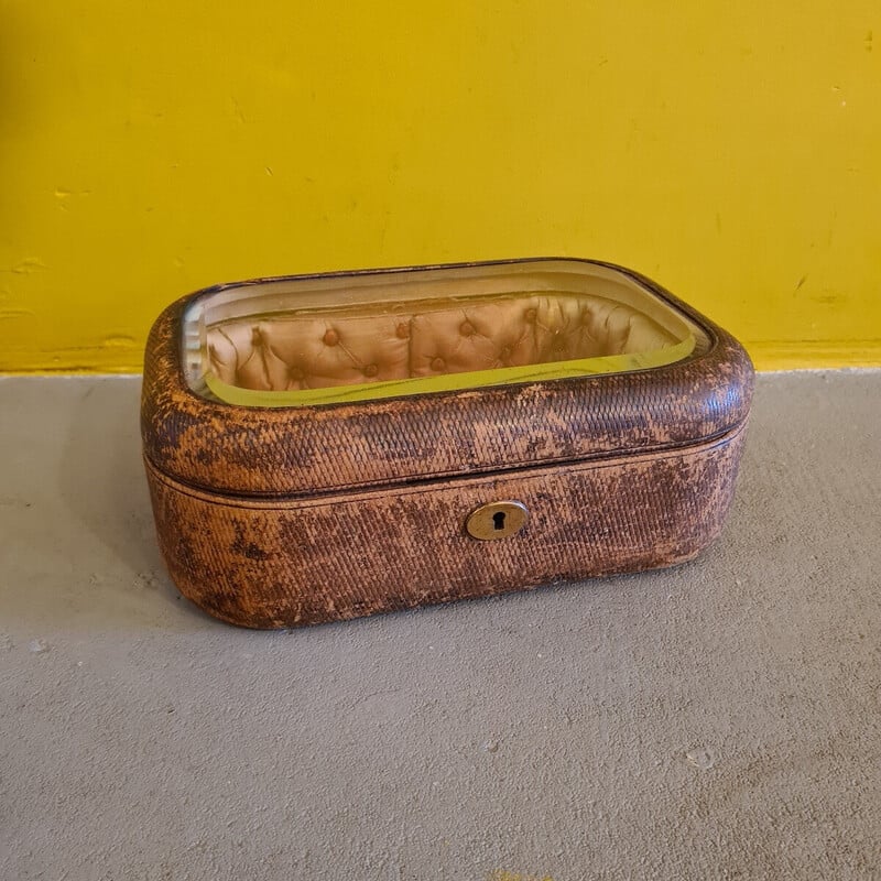 Vintage jewelry box covered in leather, France 1900