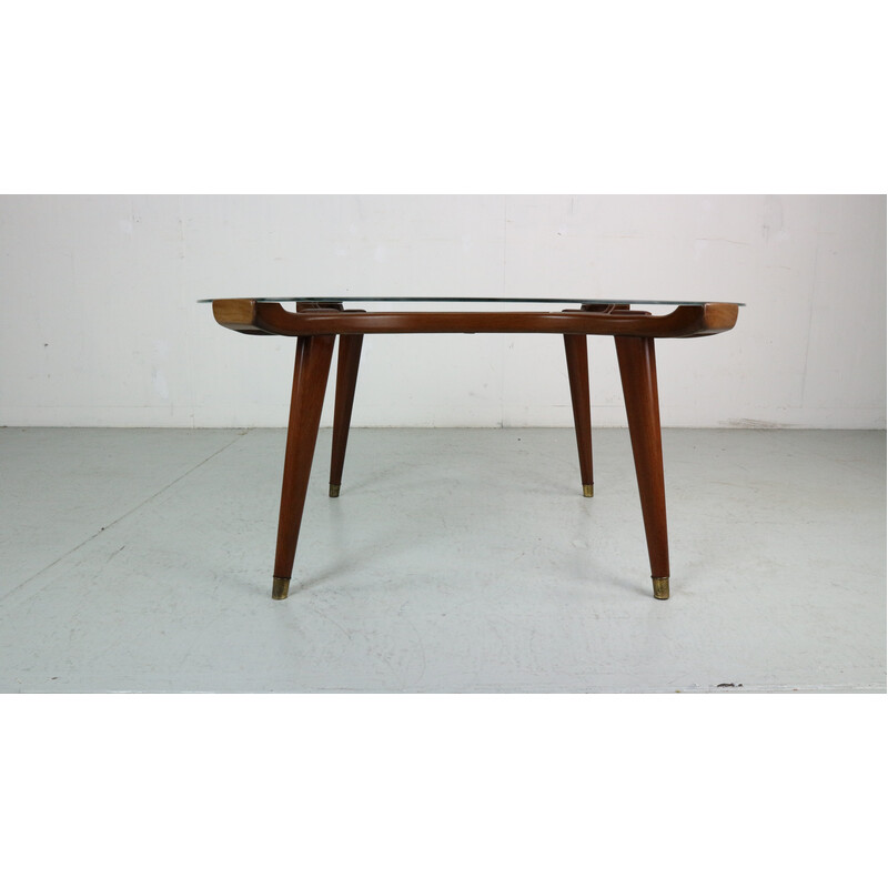 Vintage Couchtisch aus Messing und Nussbaumholz von William Watting für Fristho, Niederlande 1950