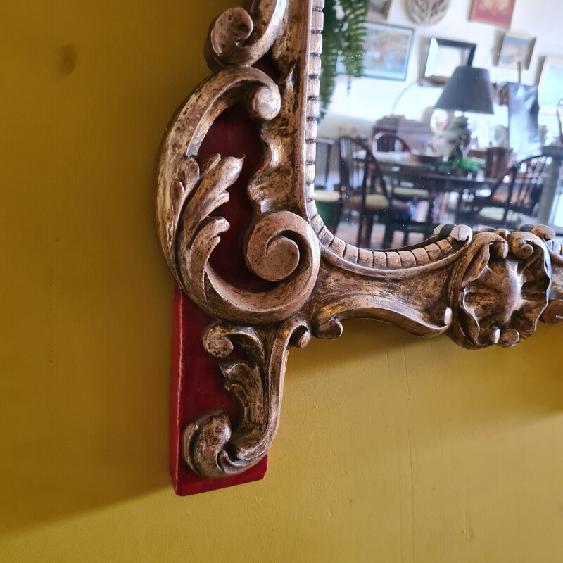 Espejo vintage de madera pintado en rojo y dorado, Francia