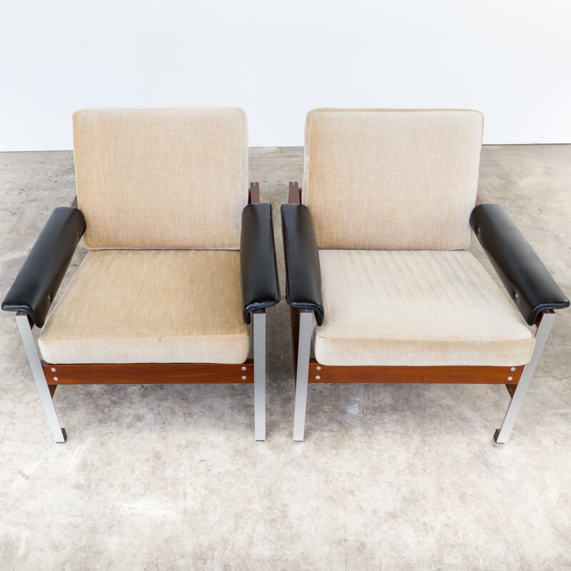 Pair of mid century leatherette and aluminium armchairs - 1960