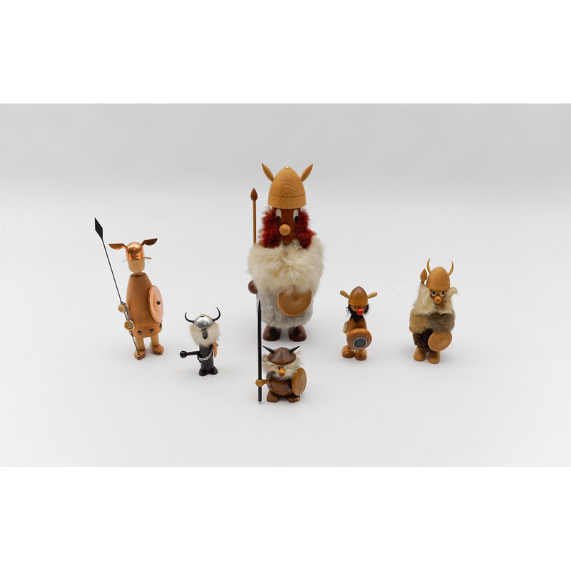 Set of 6 vintage wooden vikings, 1950