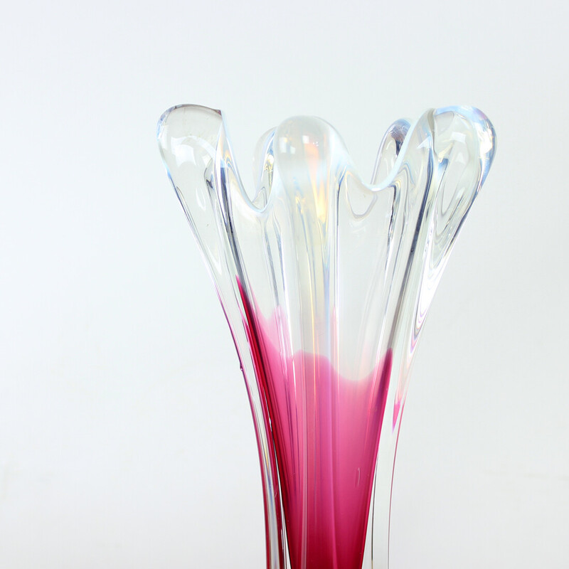 Vintage glass vase by Josef Hospodka for Chribska Glass, Czechoslovakia 1960