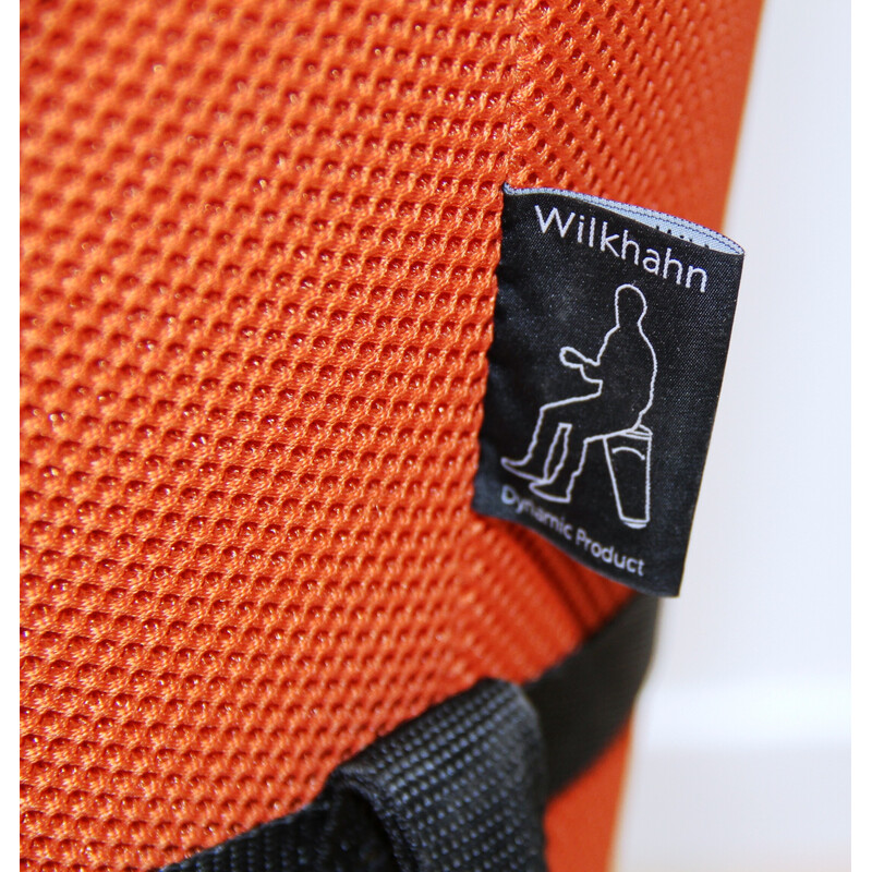 Conjunto de 6 pufes "Stand Up" vintage em tecido colorido da Wilkhann