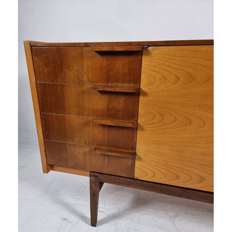 Commode vintage en noyer par Frantisek Mezulanik pour Up Zavody, Tchécoslovaquie 1960