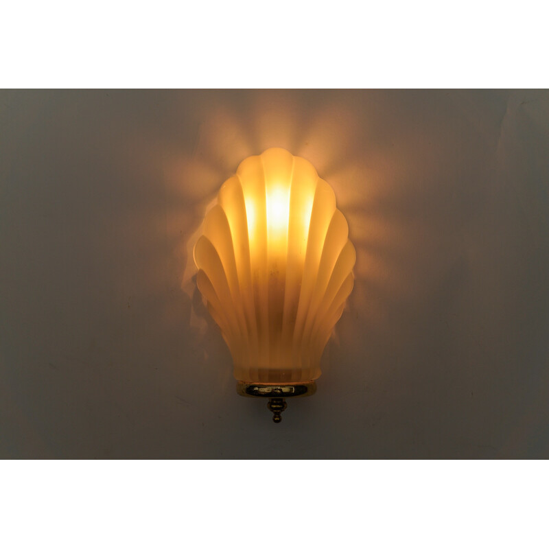 Vintage wall lamp in satin glass and metal, Italy 1960