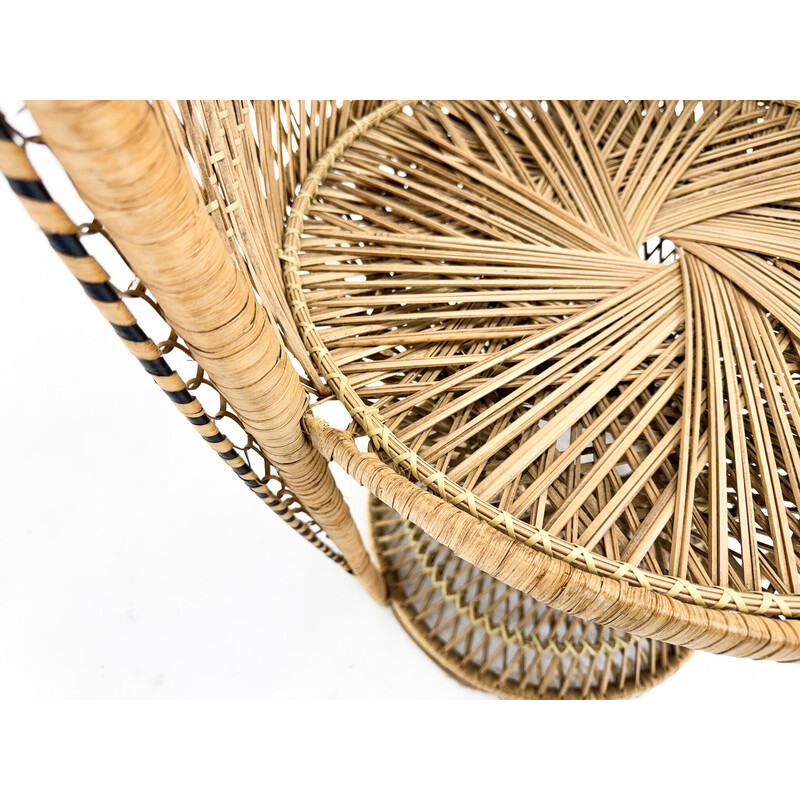 Vintage Peacock chair in hand-woven wicker and rattan, 1960