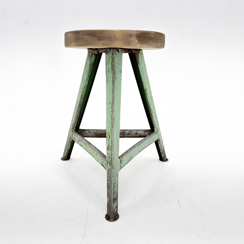 Tabouret industriel vintage en acier et bois, Tchécoslovaquie 1950