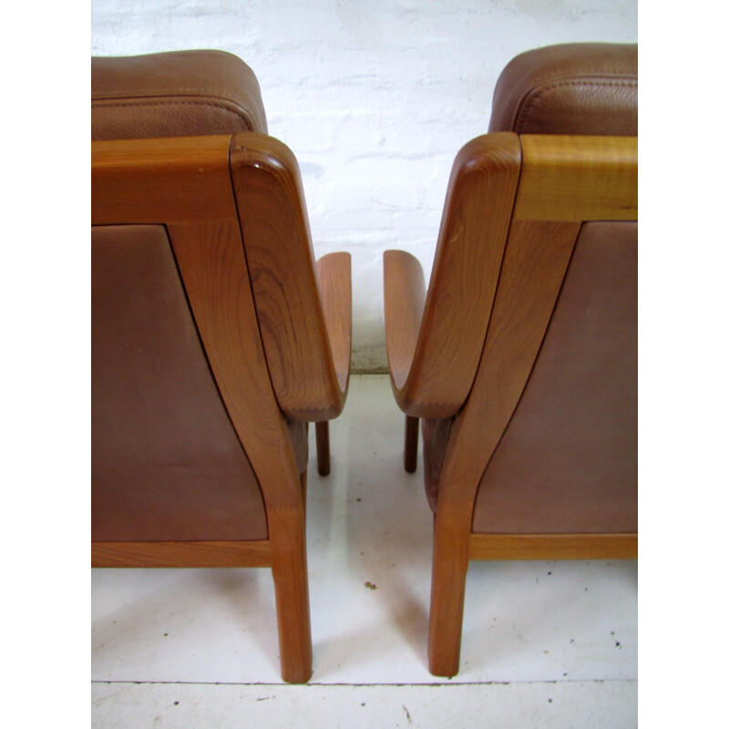 Paire de fauteuils danois en teck pour Poul Jeppesen - 1980