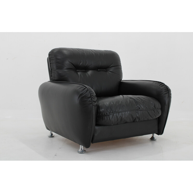 Vintage black leather armchair, Italy 1970