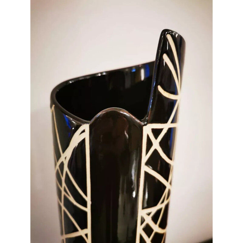 Vintage-Vase aus schwarzer Keramik