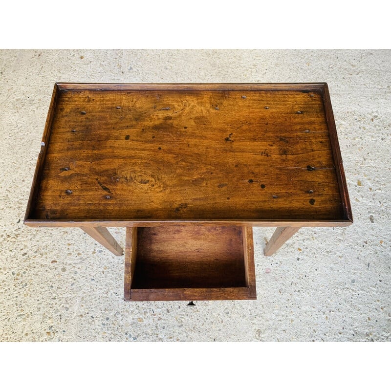 Mesa auxiliar vintage rectangular en nogal