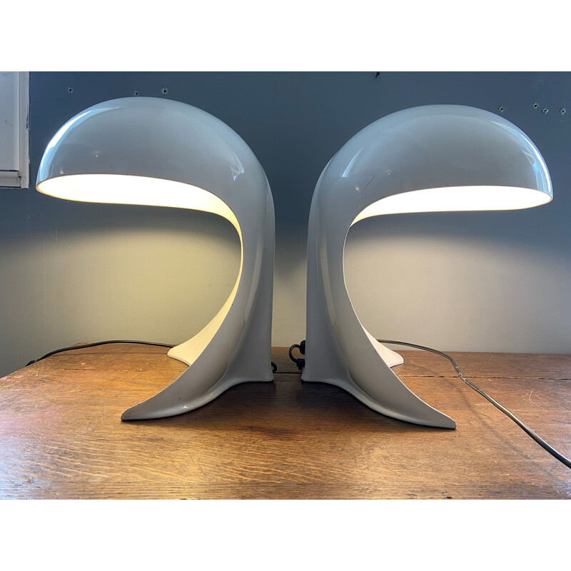 Pair of vintage "Dania" lamps in white lacquered cast aluminum by Dario Tognon for Artemide, 1969