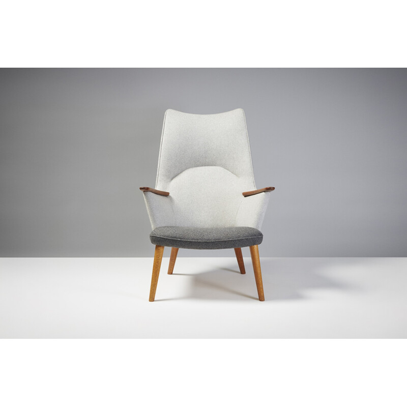 AP-27 Armchair by Hans WEGNER - 1950s