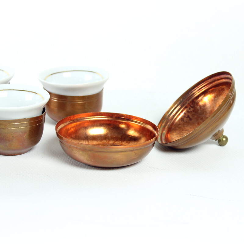 Servicio espresso vintage de cobre y porcelana, Checoslovaquia 1960