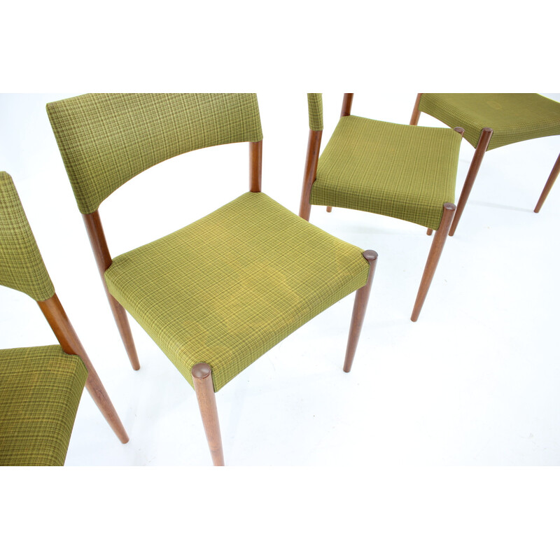 Lot de 4 chaises à repas vintage en teck par Ejner Larsen et Aksel Bender-Madsen, 1960