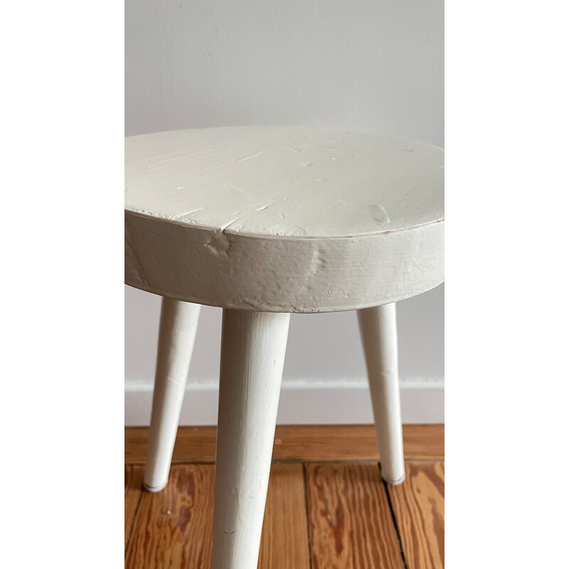 Vintage tripod stool in white lacquered wood
