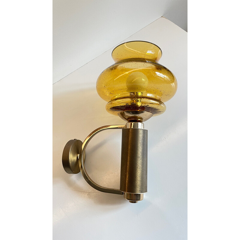 Vintage wall lamp in brushed brass and blown glass, 1990